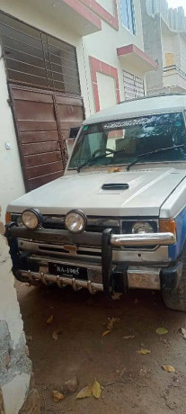 mitsubishi-pajero-1986-exchange-possible-big-0