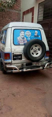 mitsubishi-pajero-1986-exchange-possible-big-3