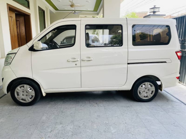 changan-carvan-2020-model-big-5
