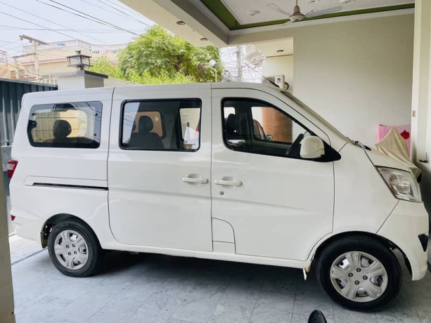 changan-carvan-2020-model-big-1