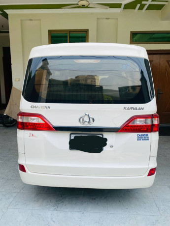 changan-carvan-2020-model-big-9