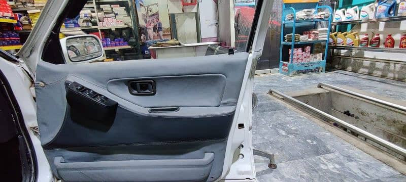 daihatsu-charade-1988-big-17