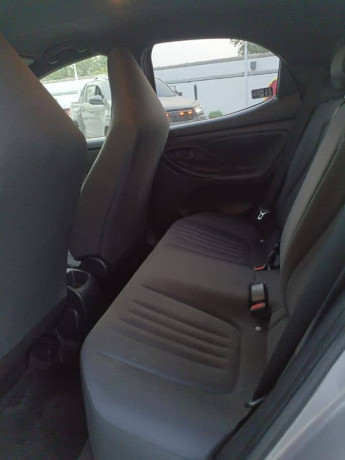 toyota-yaris-2022-fresh-2025-import-x-pckg-big-5