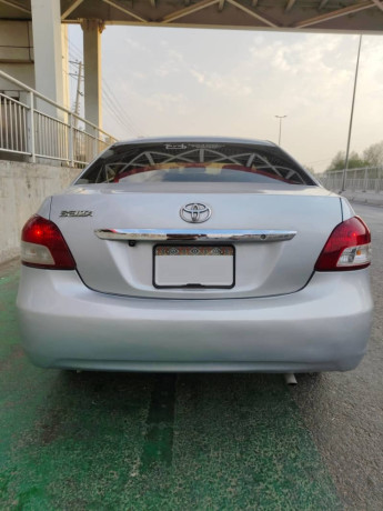 toyota-belta-13cc-200913-big-2