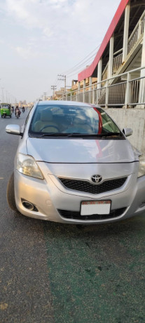 toyota-belta-13cc-200913-big-1
