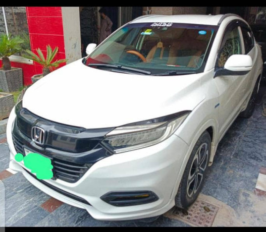 honda-vezel-2018-model-2023-import-big-5