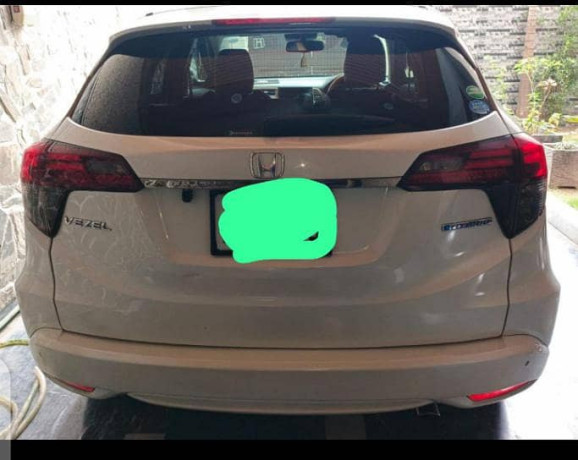 honda-vezel-2018-model-2023-import-big-2