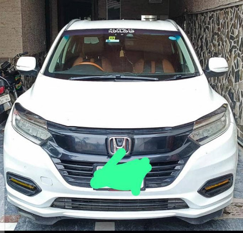 honda-vezel-2018-model-2023-import-big-0