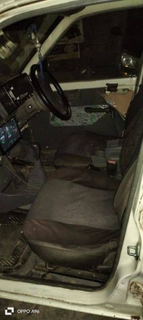 suzuki-mehran-vxr-2006-big-7