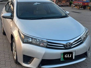 toyota-corolla-gli-2017
