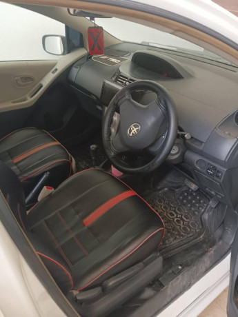 vitz-2007-model-big-4