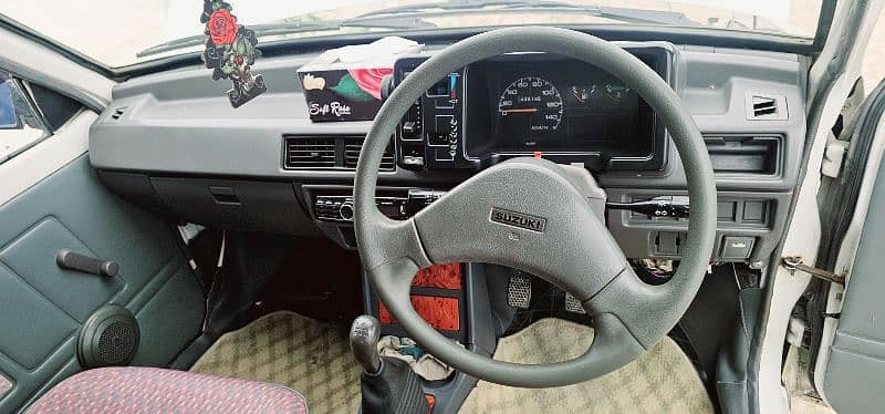 suzuki-mehran-vxr-162017-big-4