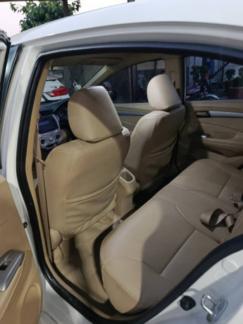 honda-city-ivtec-2021-big-7