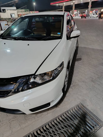 honda-city-ivtec-2021-big-2