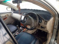 toyota-corolla-gli-2010-small-6