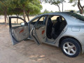 toyota-corolla-gli-2010-small-3