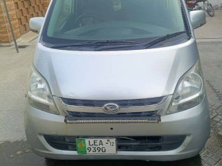 daihatsu-move-2006