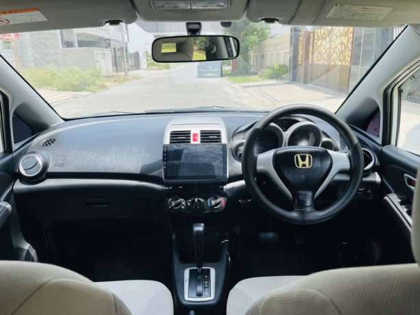 honda-airwave-15-automatic-better-car-than-city-civic-altis-cultus-big-14