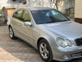 mercedes-c-class-2005-small-12