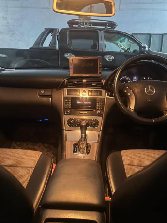 mercedes-c-class-2005-big-4