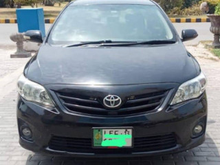 toyota-corolla-altis-2013