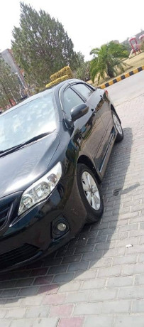 toyota-corolla-altis-2013-big-4