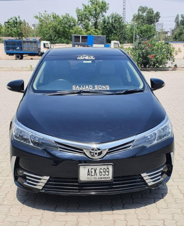 toyota-altis-grande-2017-big-3