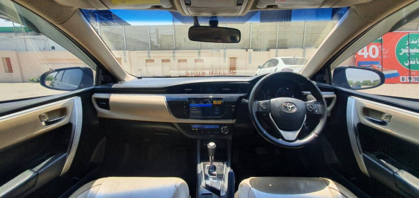 toyota-altis-grande-2017-big-7