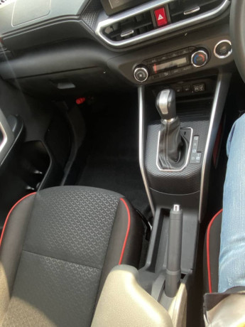 toyota-raize-z-top-of-the-line-big-1