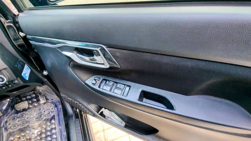 daihatsu-move-2021-big-4