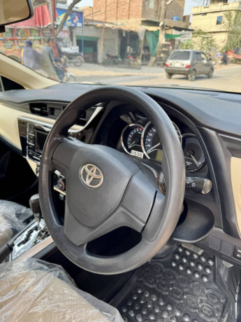 corolla-gli-2018-modal-automatic-transmission-big-0