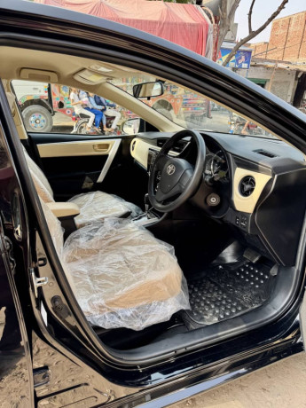 corolla-gli-2018-modal-automatic-transmission-big-10