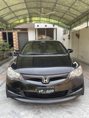 honda-civic-vti-2012-big-1