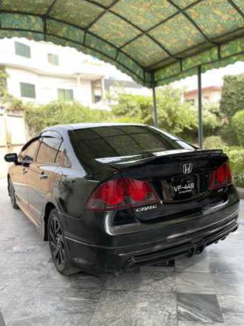 honda-civic-vti-2012-big-6
