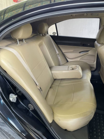 honda-civic-vti-2012-big-11