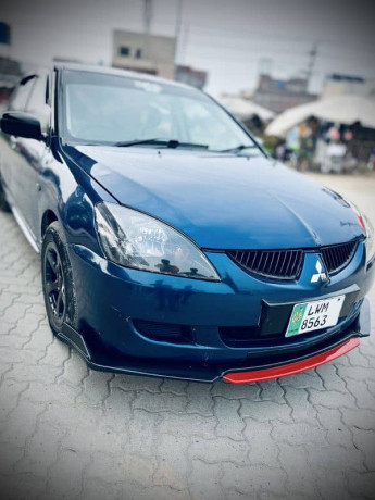 mitsubishi-lancer-2006-big-0