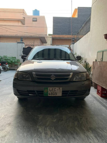 suzuki-cultus-2011-big-11