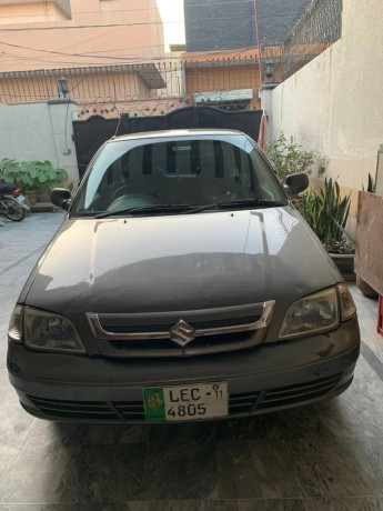 suzuki-cultus-2011-big-0