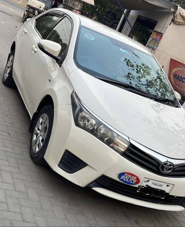 toyota-corolla-gli-2014-new-shape-big-0