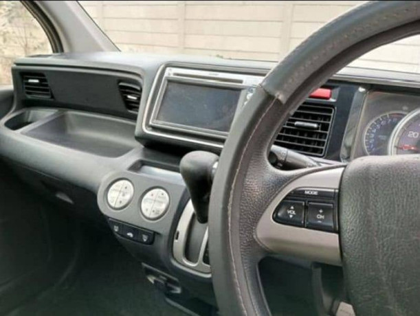 honda-life-2016-urgent-sale-full-option-big-6
