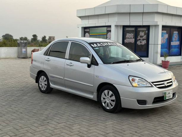 suzuki-laina-lxi-2006-big-14
