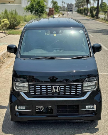 honda-n-wgn-top-variant-big-2