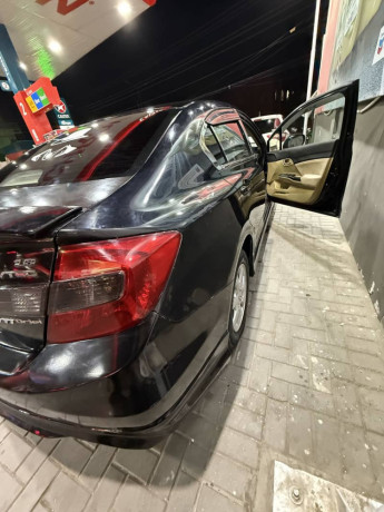 honda-civic-2013-big-13