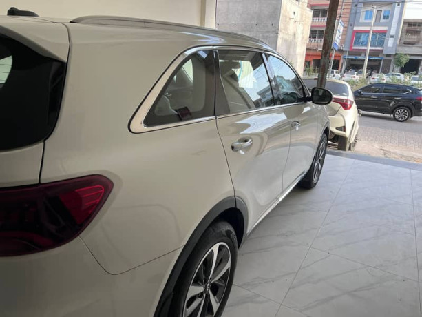 kia-sorento-35-full-option-big-4