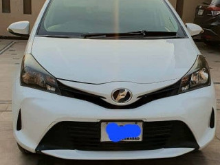 toyota-vitz-2015
