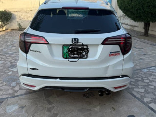 honda-vezel-z-for-sale-20142019