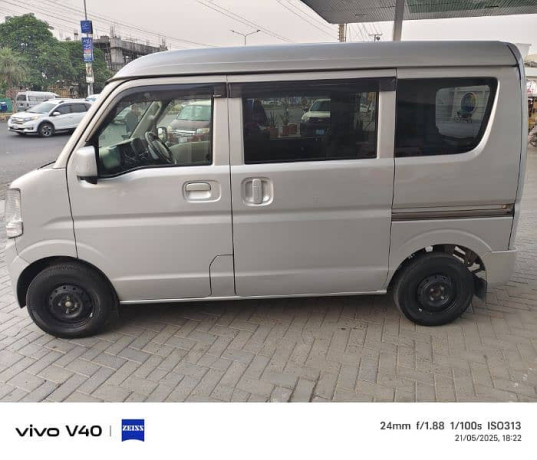 suzuki-every-2016-big-2