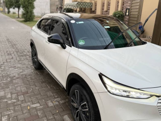 honda-vezel-hev-z-package-2021