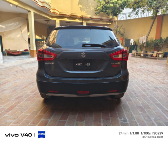suzuki-s-cross-2017-big-4