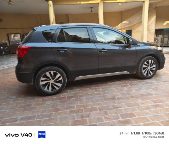 suzuki-s-cross-2017-big-3